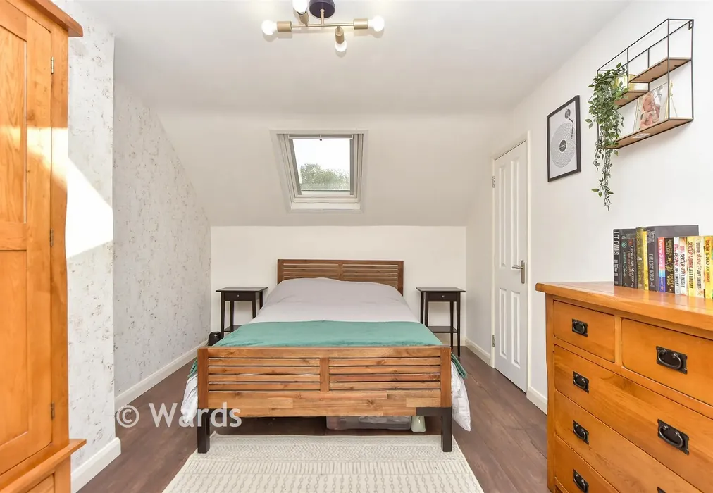 Bedroom 1 - Concord Avenue, Chatham, Kent - Wards of Kent