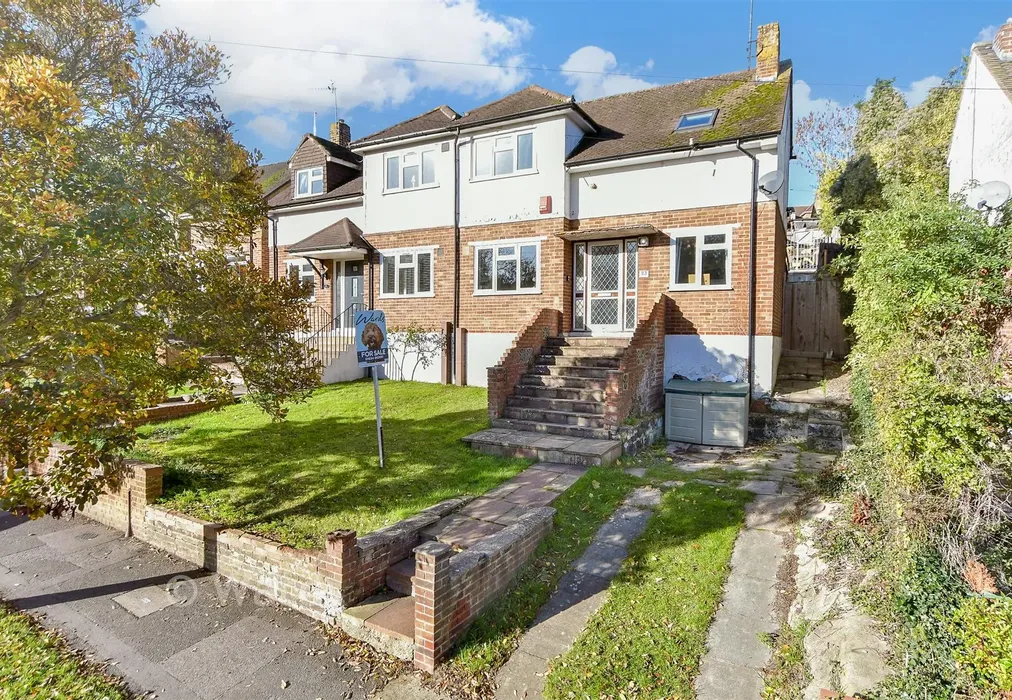 External (Brochure) - Concord Avenue, Chatham, Kent - Wards of Kent