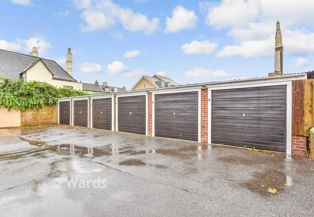 Garage - Canada Road, Deal, Kent - Wards of Kent