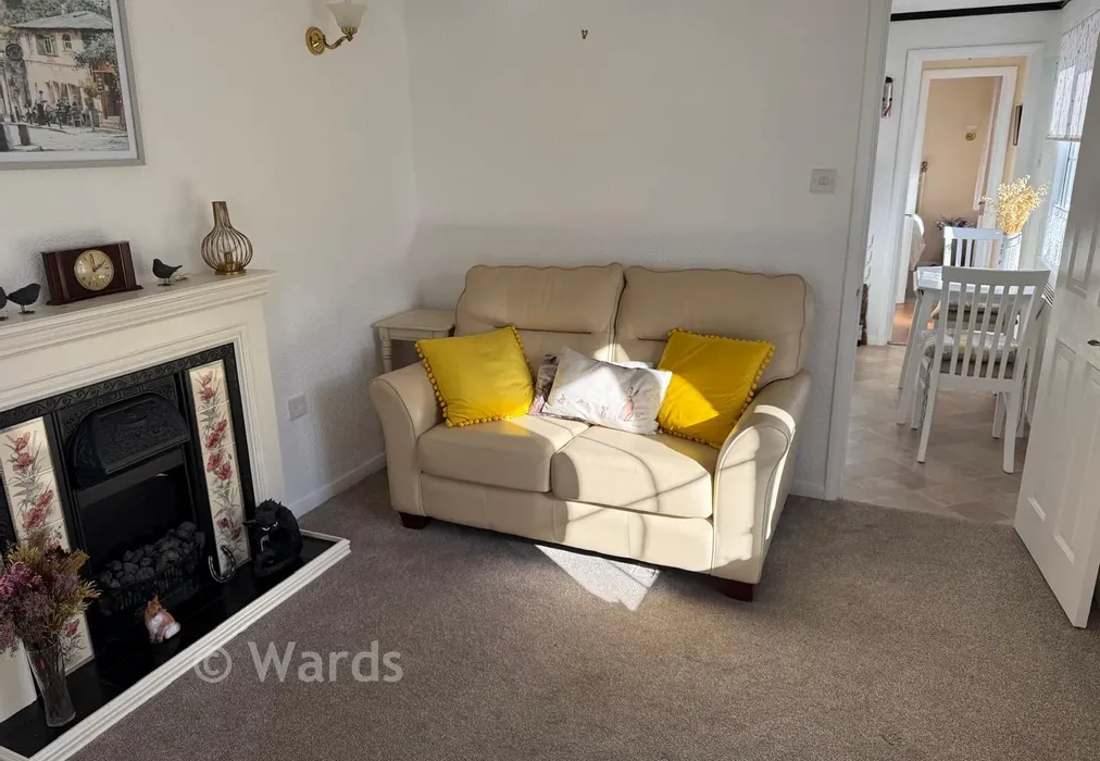 Lounge - Riverside Park, East Farleigh, Maidstone, Kent - Wards of Kent