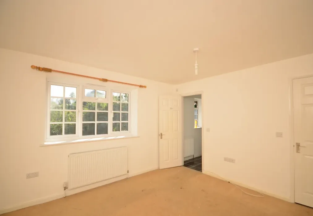 Bedroom 2 - Spiro Close Pulborough RH20 - Wards of Kent
