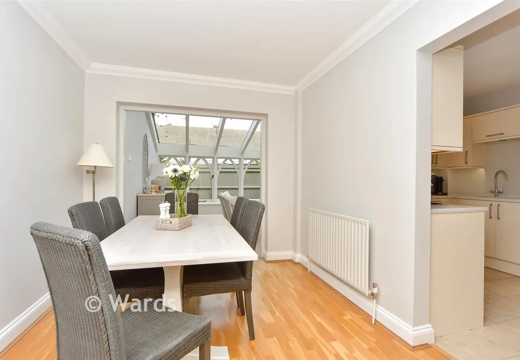 Dining Area - Edmund Close, Meopham, Kent - Wards of Kent