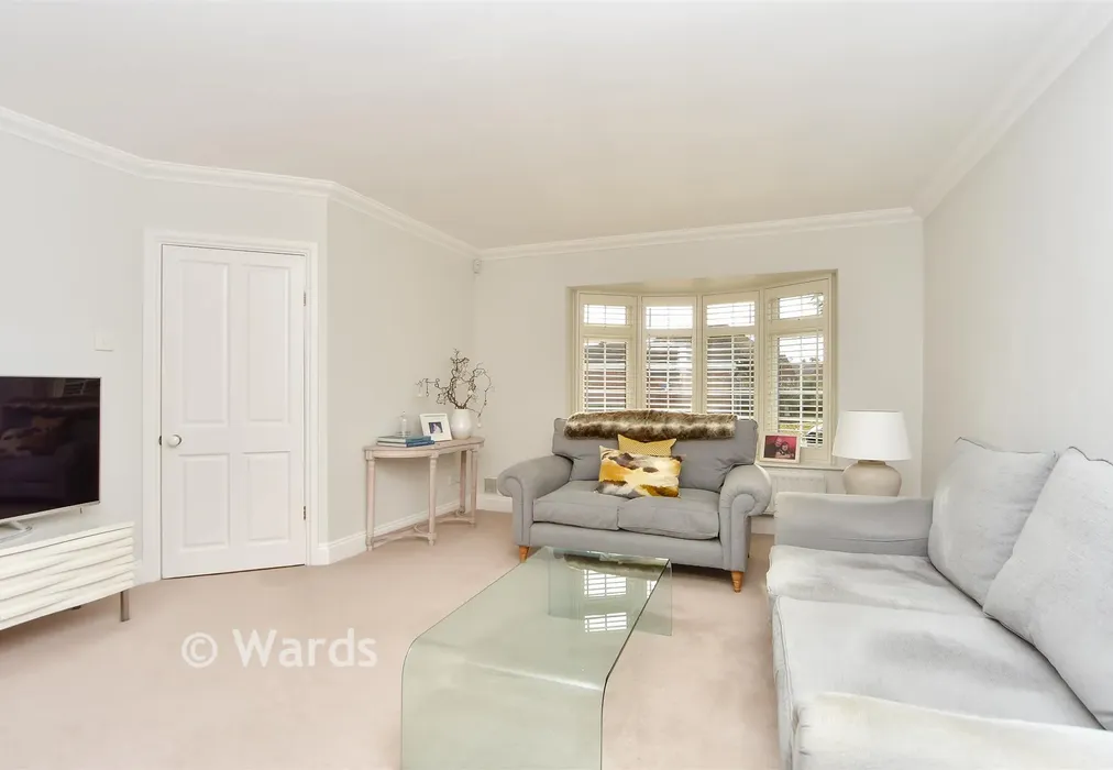 Lounge - Edmund Close, Meopham, Kent - Wards of Kent