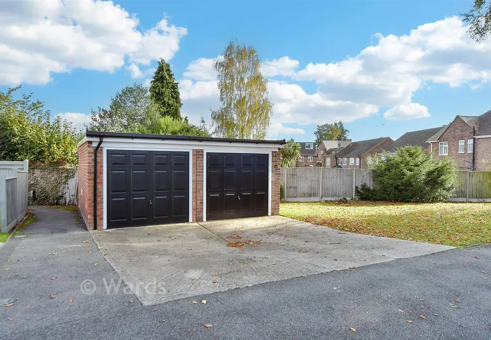 Garage - Edmund Close, Meopham, Kent - Wards of Kent