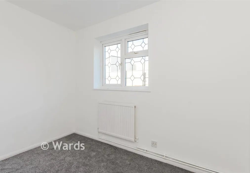 Bedroom 2 - Milton Road, Swanscombe, Kent - Wards of Kent