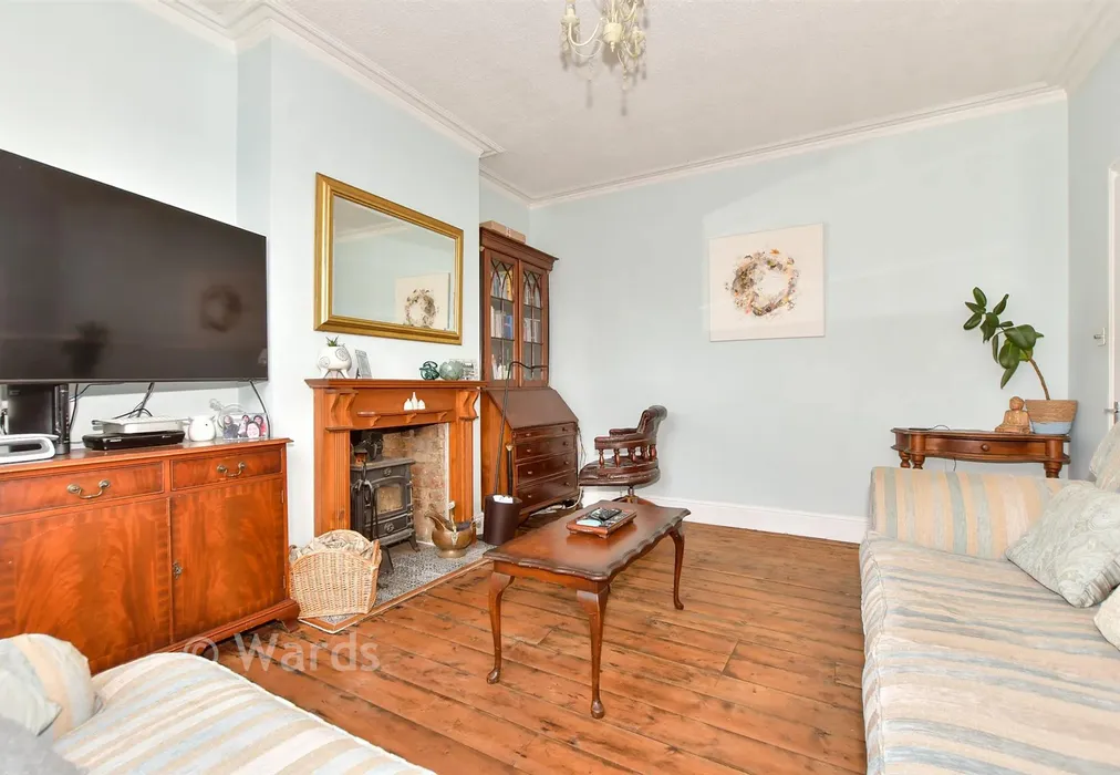 Lounge - Buckland Avenue, Dover, Kent - Wards of Kent