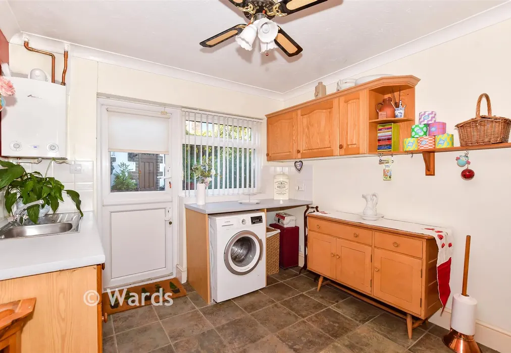 Utility Room - Frinstead Walk, Maidstone, Kent - Wards of Kent