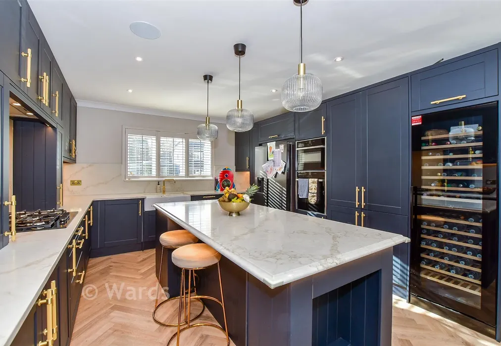 Kitchen - Lenham Road, Kingswood, Maidstone, Kent - Wards of Kent