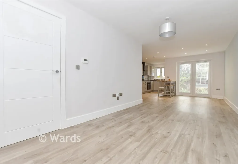 Lounge/ Diner - Mayers Road, Walmer, Deal, Kent - Wards of Kent