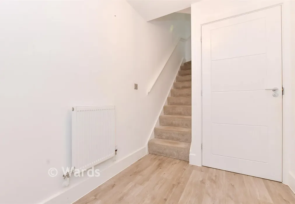 Entrance Hall - Mayers Road, Walmer, Deal, Kent - Wards of Kent