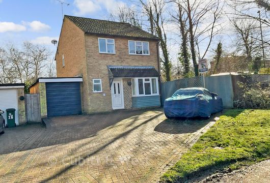 Fulham Close, Crawley, West Sussex - Wards of Kent