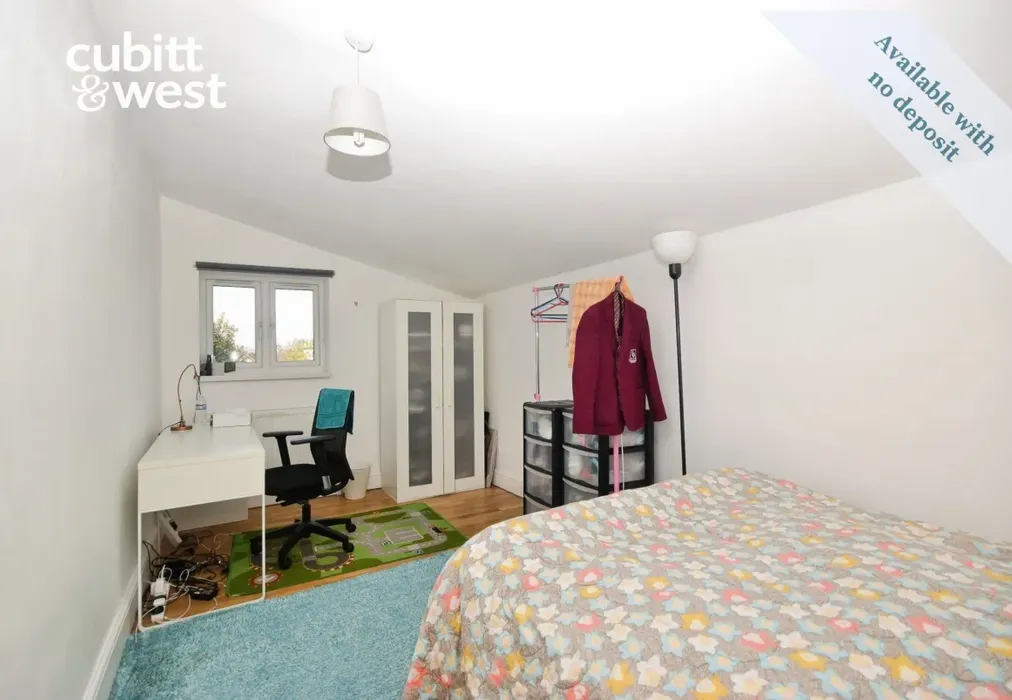 2de9b3ef-DSC_4913 - Cedar Road Sutton SM2 - Wards of Kent