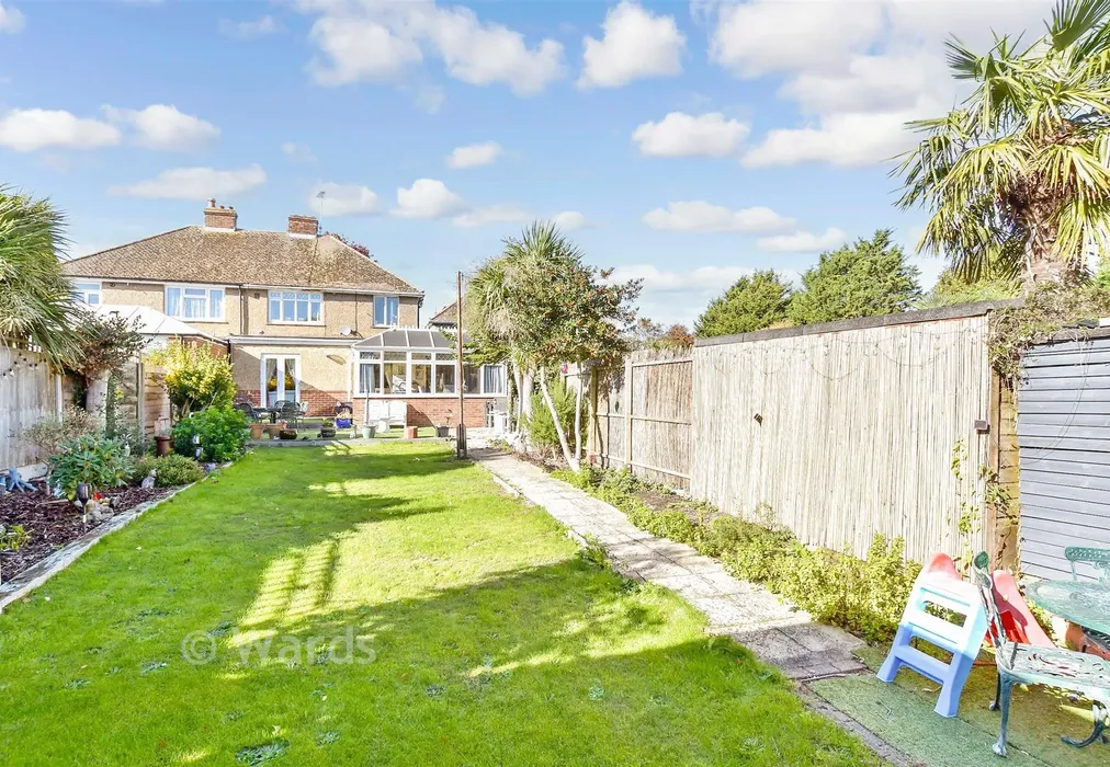 Rear Garden - Cheney Road, Faversham, Kent - Wards of Kent