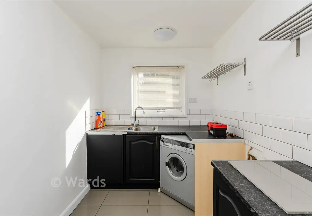 Kitchen - Old Road West, Gravesend, Kent - Wards of Kent