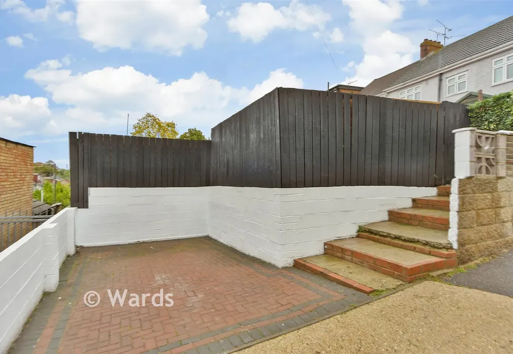 Driveway/Parking - Central Park Gardens, Chatham, Kent - Wards of Kent