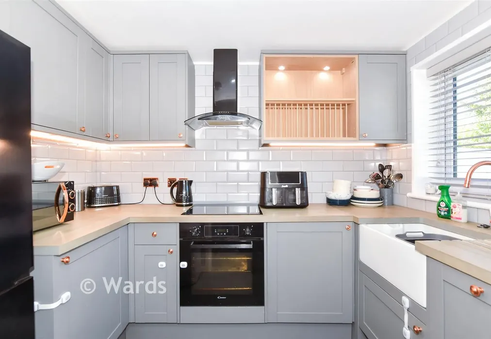 Kitchen - Fir Tree Court, Coxheath, Maidstone, Kent - Wards of Kent