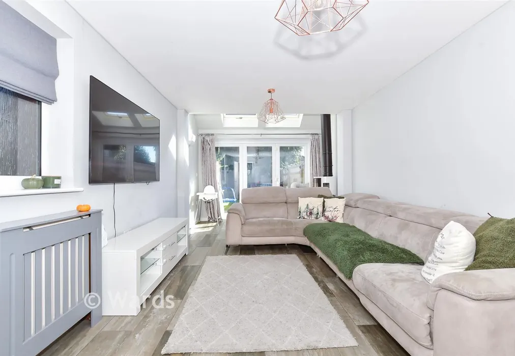 Lounge - Fir Tree Court, Coxheath, Maidstone, Kent - Wards of Kent