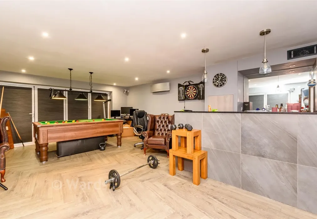 Garden Room - Harvel Road, Meopham, Kent - Wards of Kent