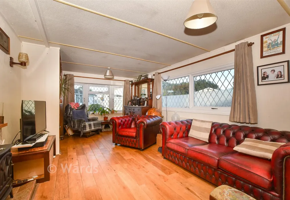 Lounge - Woodlands Park, Biddenden, Ashford, Kent - Wards of Kent