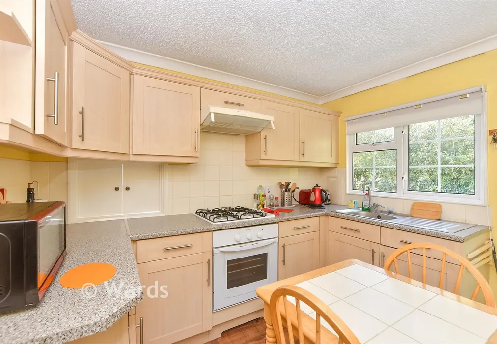 Kitchen - Shenley Park, Headcorn, Kent - Wards of Kent