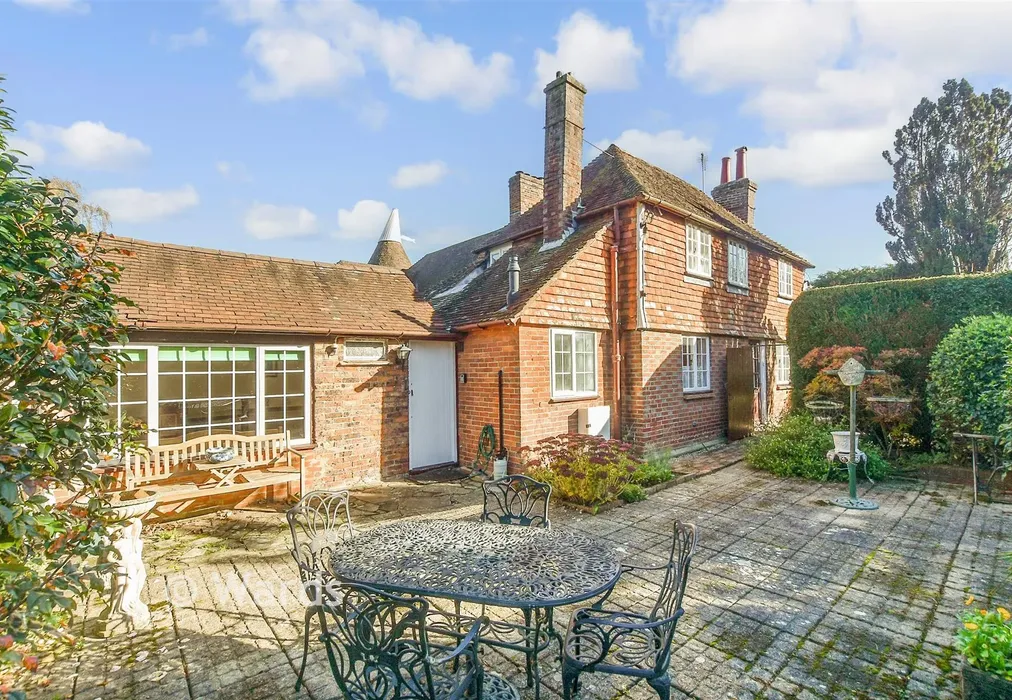 Side Elevation - Wilsley Pound, Sissinghurst, Kent - Wards of Kent