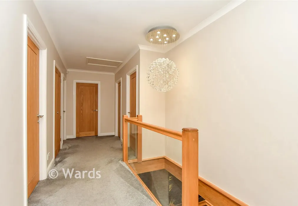 Landing - The Street, Hartlip, Sittingbourne, Kent - Wards of Kent