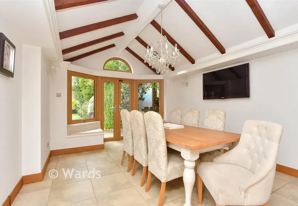 Breakfast Area - The Street, Hartlip, Sittingbourne, Kent - Wards of Kent