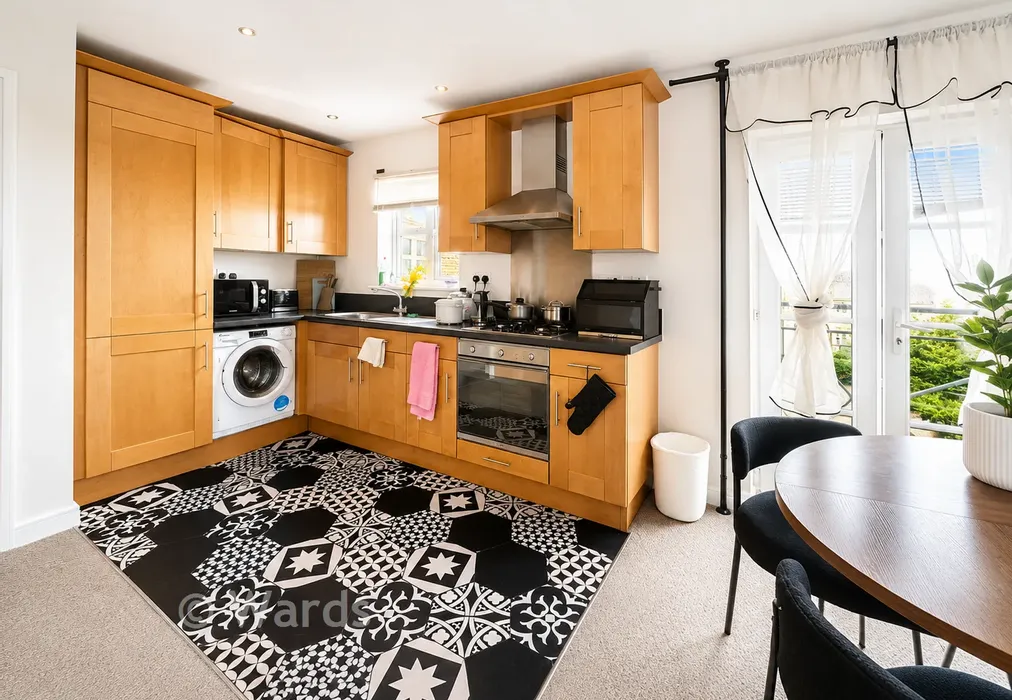 Kitchen/Diner - Sandpiper Close, Greenhithe, Kent - Wards of Kent