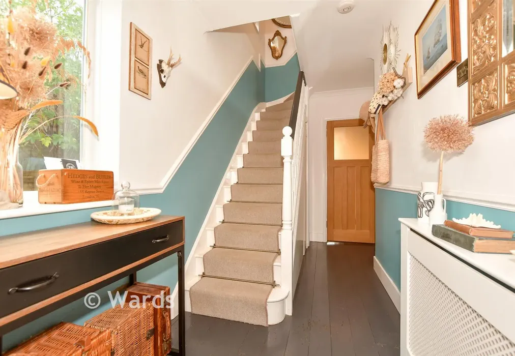 Hallway - Newton Road, Whitstable, Kent - Wards of Kent