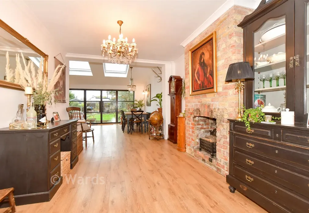 Lounge - Newton Road, Whitstable, Kent - Wards of Kent