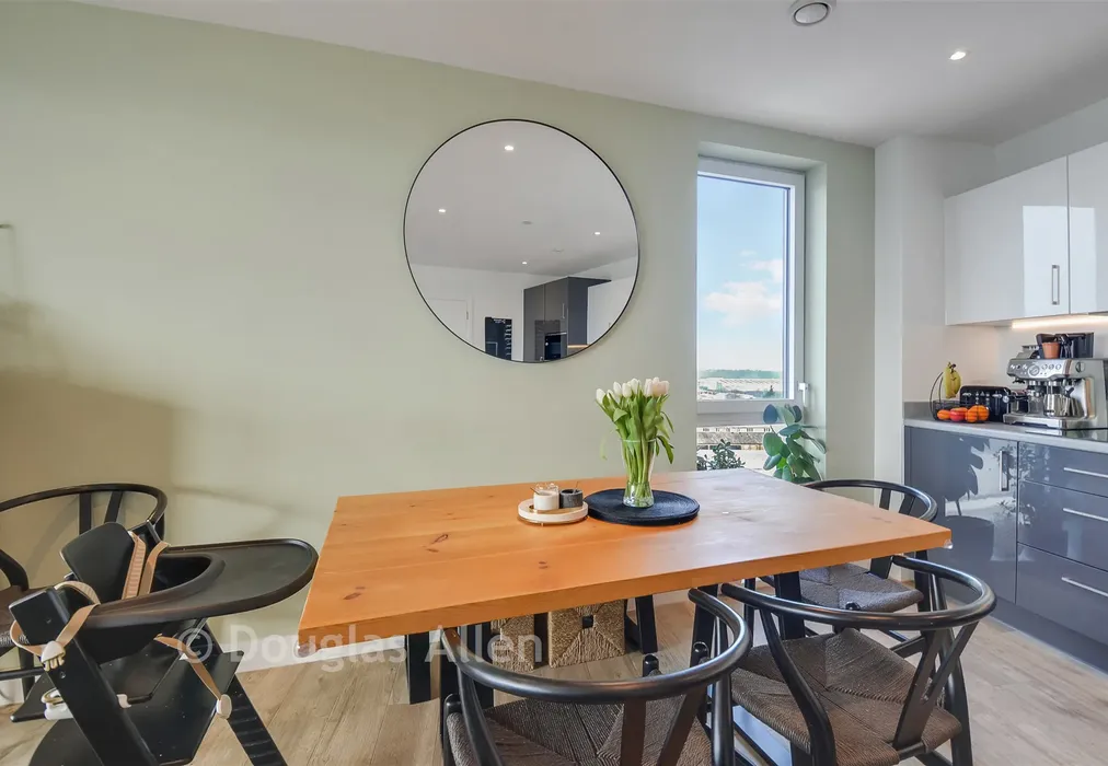 Dining Area 2 - Beck Square, Leyton - Wards of Kent