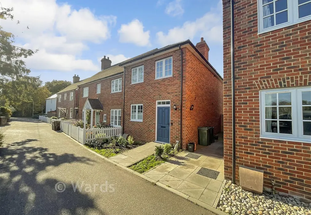 Front - Six Fields Path, Tenterden, Kent - Wards of Kent
