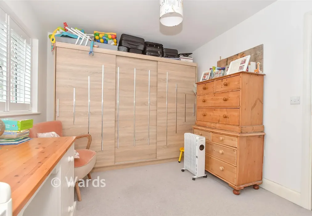 Bedroom 2 - Six Fields Path, Tenterden, Kent - Wards of Kent