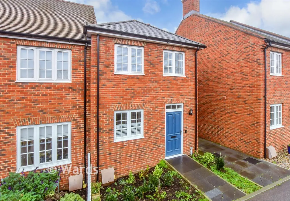 External (Web) - Six Fields Path, Tenterden, Kent - Wards of Kent