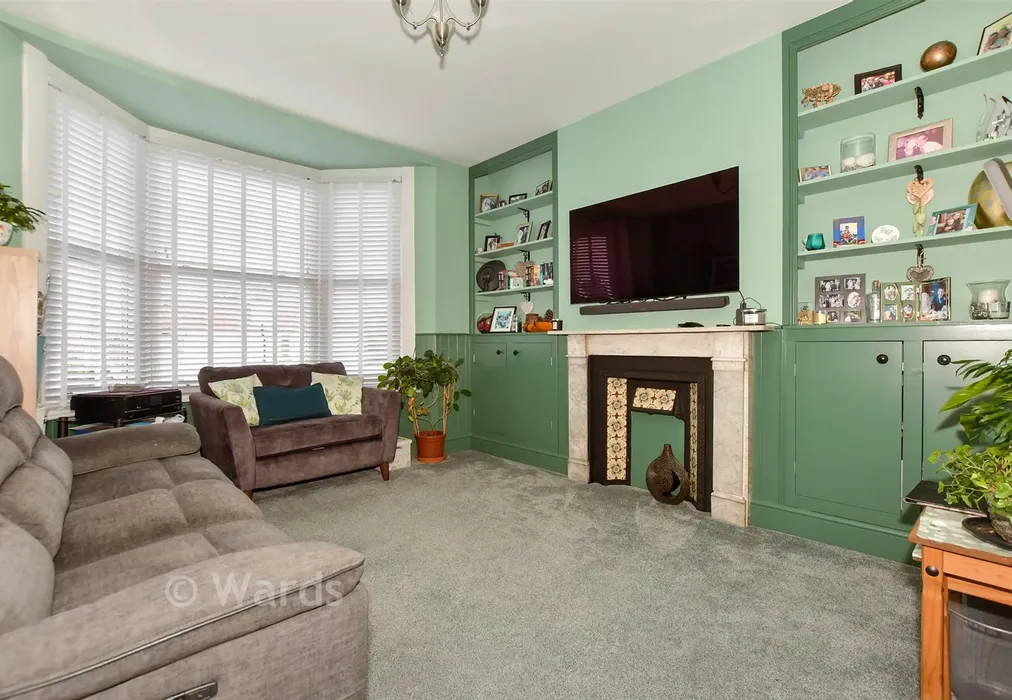 Lounge - Mickleburgh Hill, Herne Bay, Kent - Wards of Kent