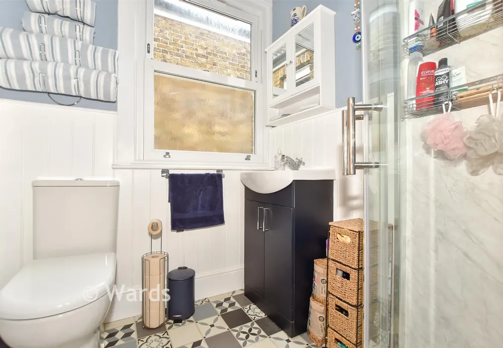 Shower Room - Mickleburgh Hill, Herne Bay, Kent - Wards of Kent