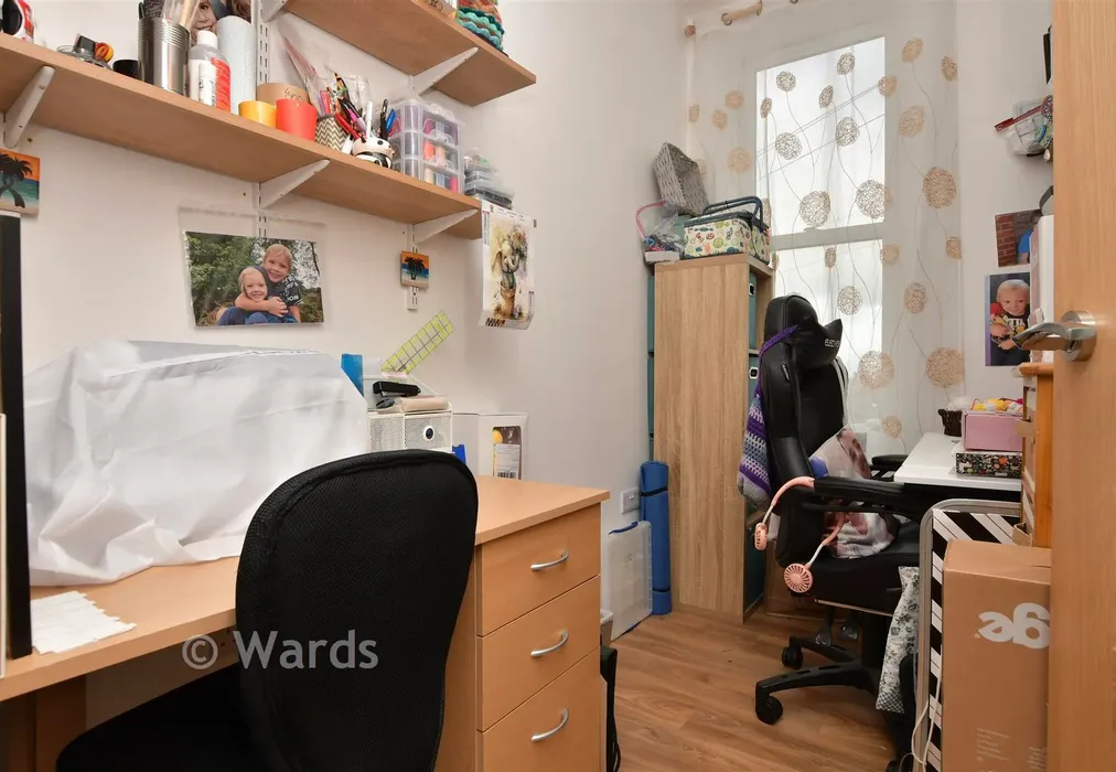 Bedroom 3 - Mickleburgh Hill, Herne Bay, Kent - Wards of Kent