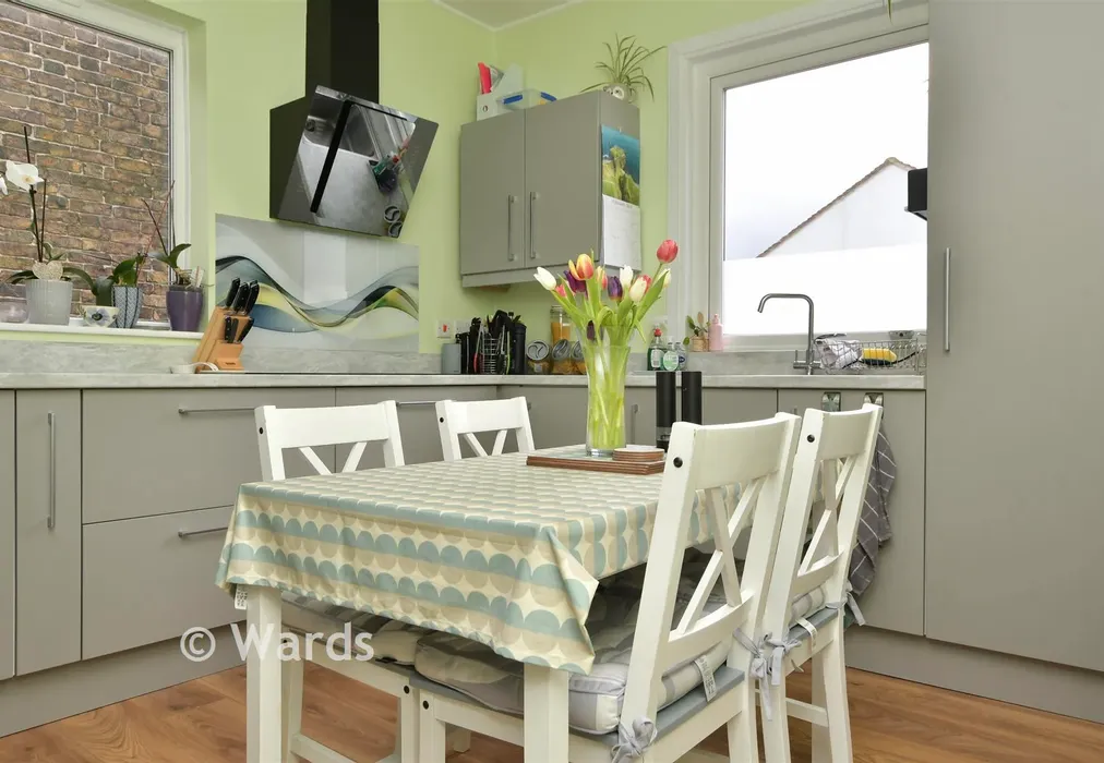 Kitchen - Mickleburgh Hill, Herne Bay, Kent - Wards of Kent