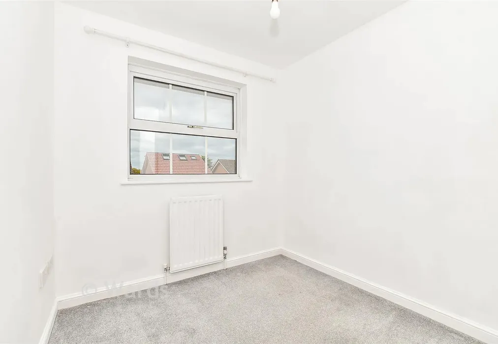 Bedroom 3 - Treetops, Tonbridge, Kent - Wards of Kent