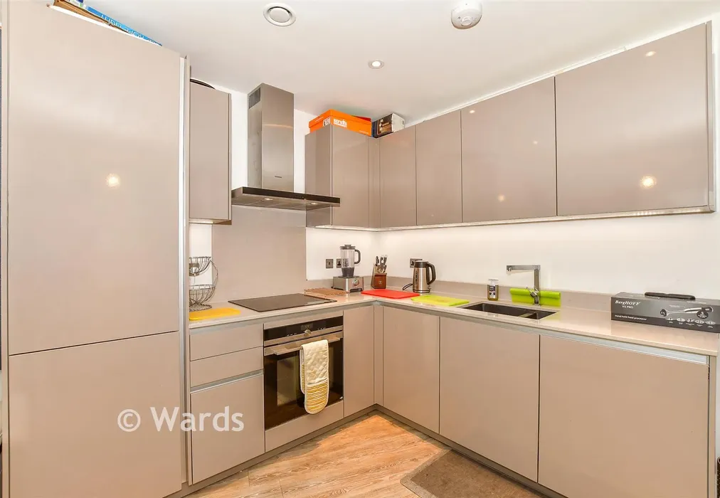 Internal Lifestyle Photograph - Linden Park Road, Tunbridge Wells, Kent - Wards of Kent