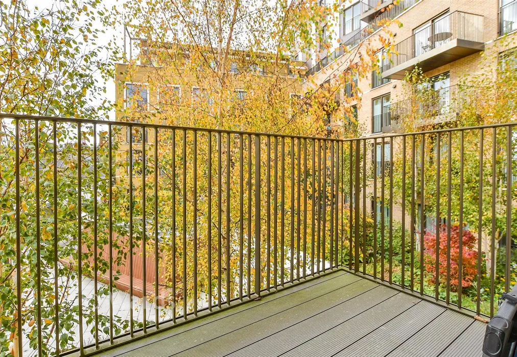 Lounge/ Diner/ Kitchen - Linden Park Road, Tunbridge Wells, Kent - Wards of Kent