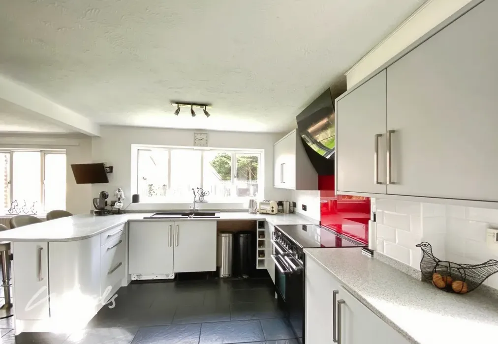 4c5f9664-IMG_1581 - Kings Chase Willesborough TN24 - Wards of Kent