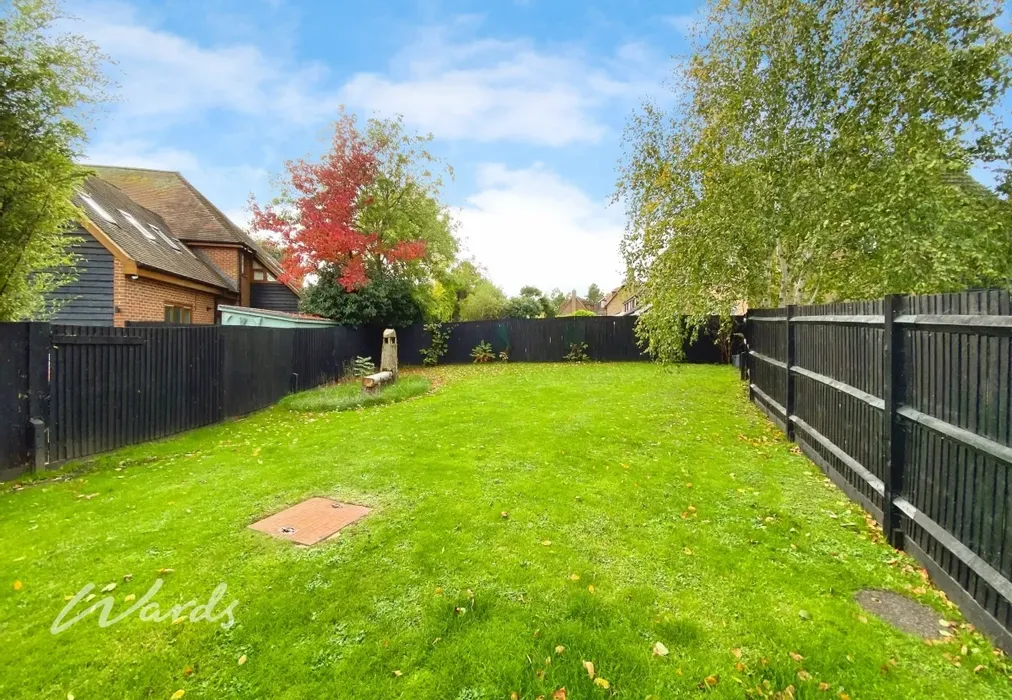 45339818-IMG_1599 - Kings Chase Willesborough TN24 - Wards of Kent