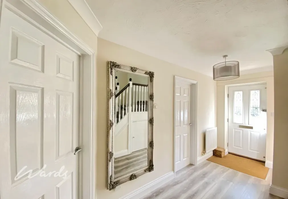 8230f59a-IMG_1602 - Kings Chase Willesborough TN24 - Wards of Kent