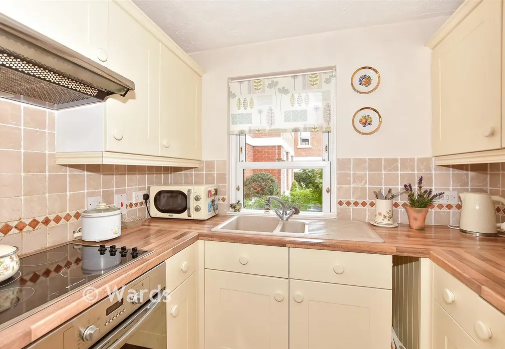 Kitchen - Stour Street, Canterbury, Kent - Wards of Kent
