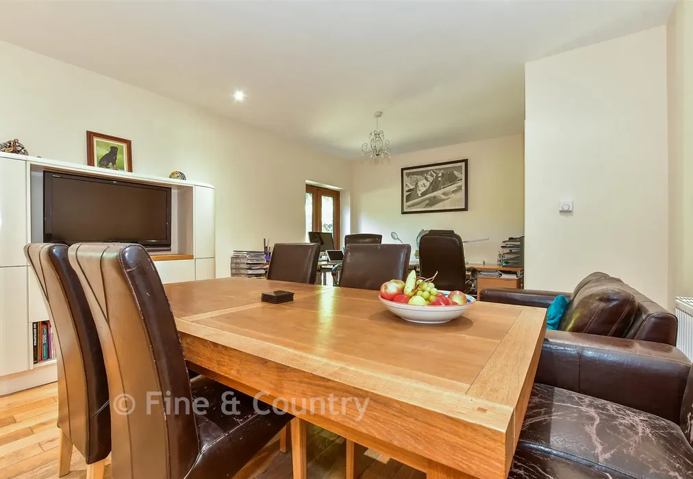 Kitchen/ Dining /Family Room - Cuckoo Lane, Tonbridge, Kent - Wards of Kent