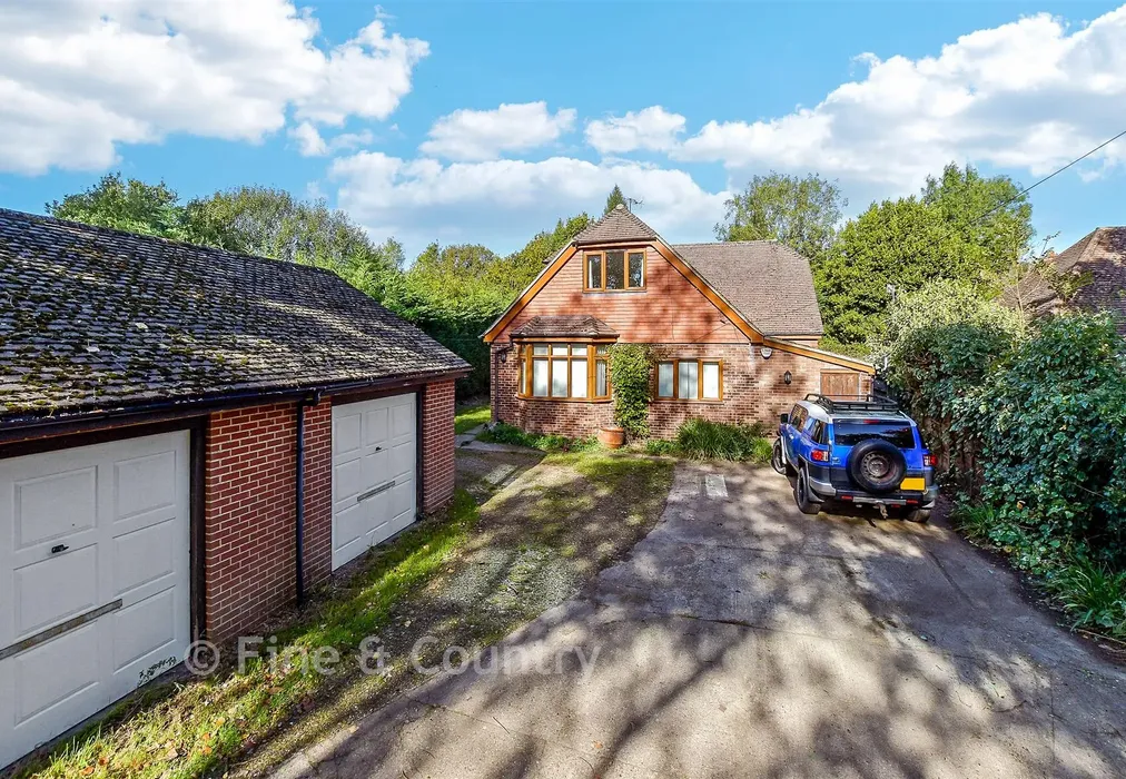 External (Brochure) - Cuckoo Lane, Tonbridge, Kent - Wards of Kent