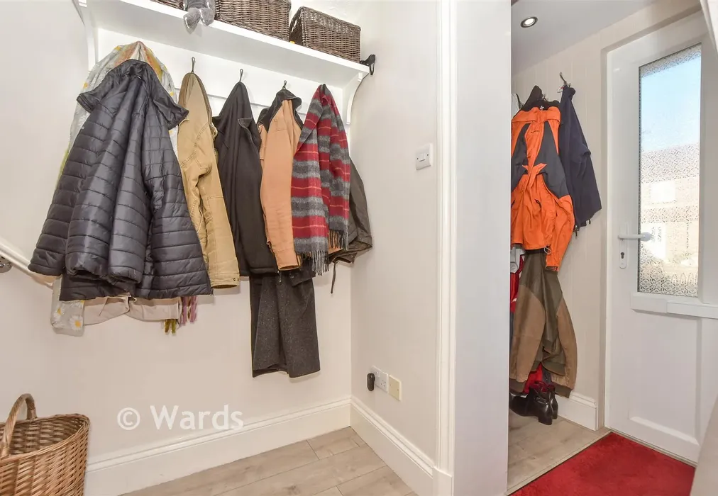 Entrance Hall - Turner Avenue, Cranbrook, Kent - Wards of Kent