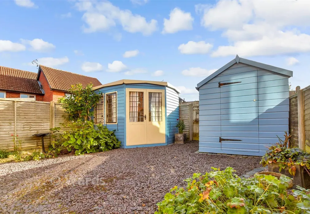Rear Garden - Turner Avenue, Cranbrook, Kent - Wards of Kent