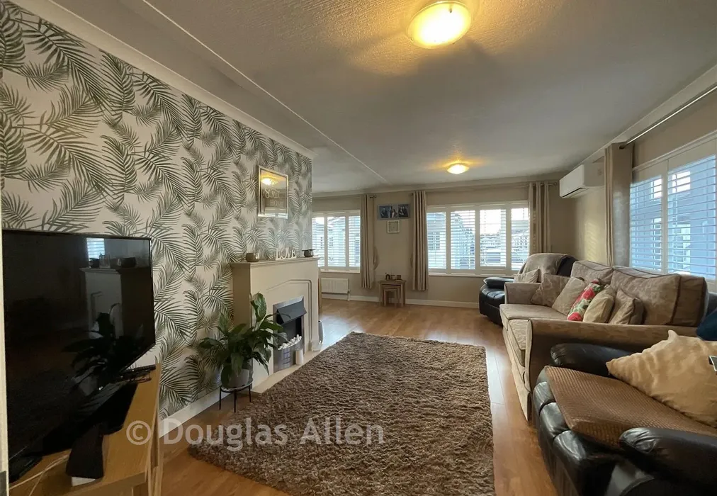 Lounge Area - Elm Way, Hayes Country Park, Battlesbridge, Wickford, Essex - Wards of Kent